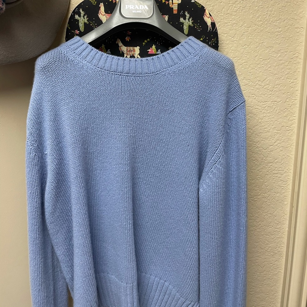 prada woman sweater